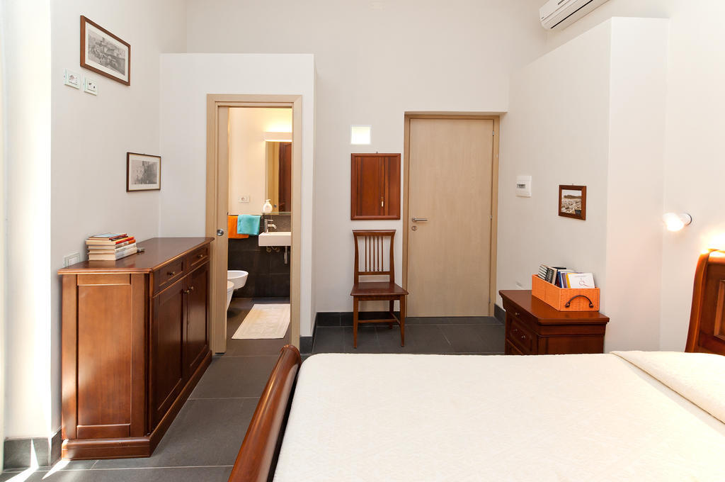 La Sella Del Diavolo Guest House Cagliari Room photo